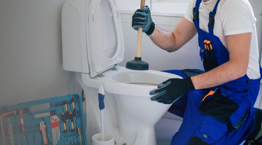 Expert burst pipe repair services in Negaunee, MI